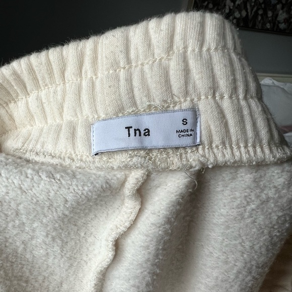 TNA Sweat pants - Picture 3 of 3